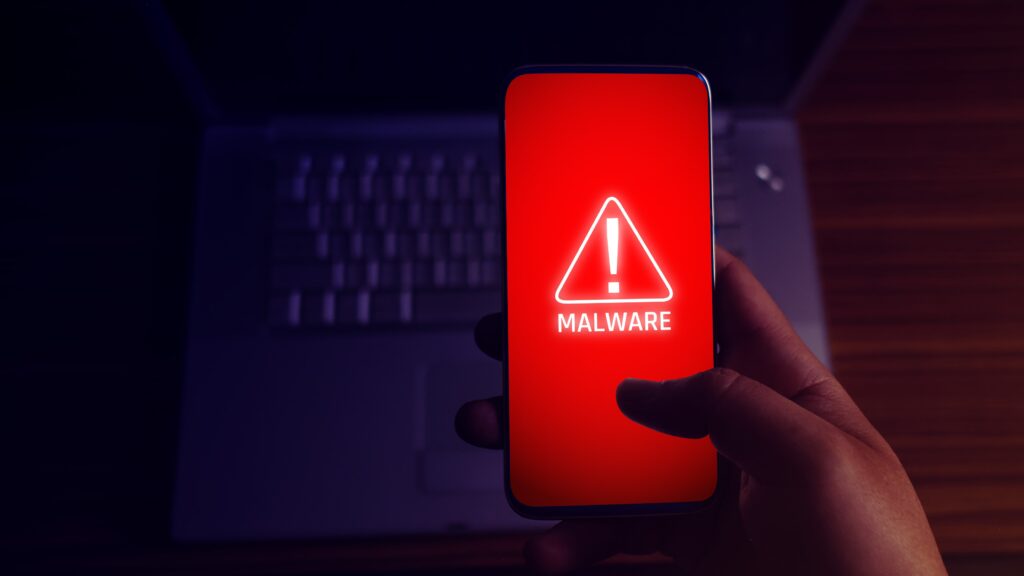 menghilangkan malware di iphone